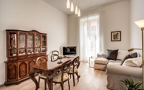 3 Bedrooms Vatican Rome City Center Apt